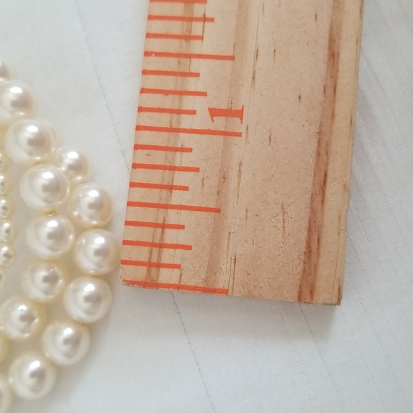 Vintage RMN Triple Strand Pearl Bracelet Gold - Picture 4 of 4